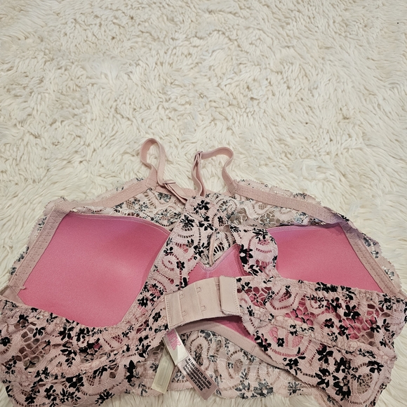 Victoria's Secret Pink Lace Bralette - Picture 3 of 3